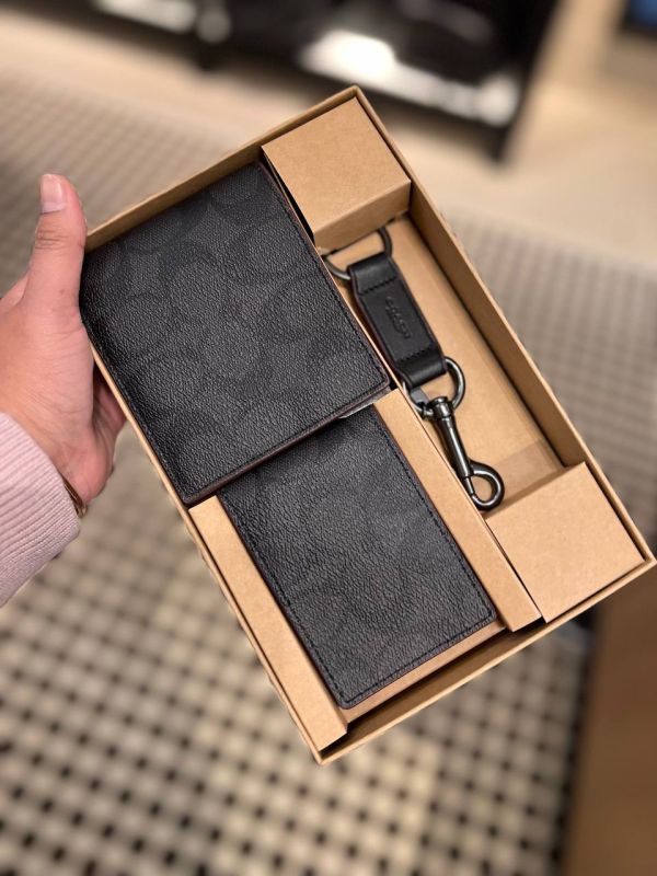 COACH BOXED 3 IN 1 WALLET SET ON SIGNATURE BLACK